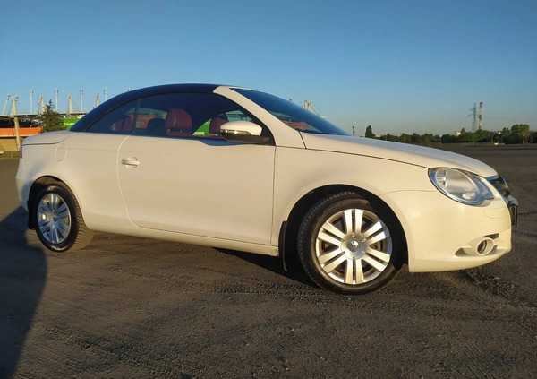 Volkswagen Eos cena 36900 przebieg: 142000, rok produkcji 2009 z Lubin małe 254